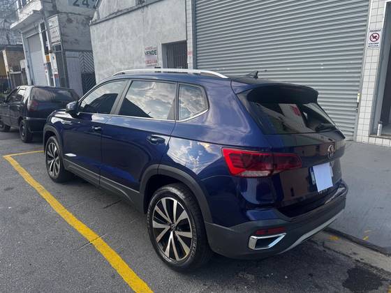 VOLKSWAGEN TAOS 1.4 250 TSI TOTAL FLEX HIGHLINE AUTOMÁTICO VOLKSWAGEN TAOS 1.4 250 TSI TOTAL FLEX HIGHLINE AUTOMÁTICO